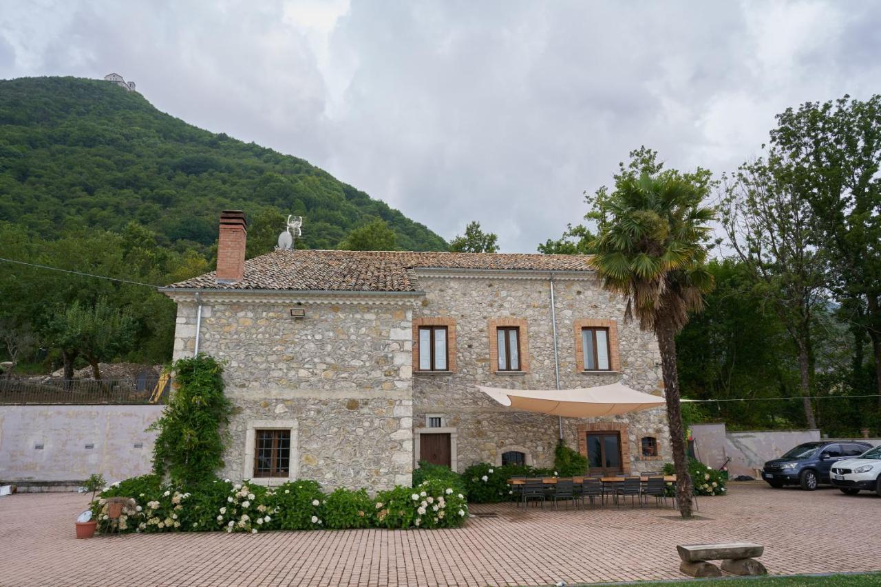 Masseria Boutique B&B 몬텔라 외부 사진